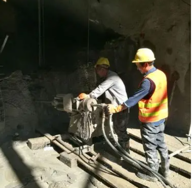 工布江达水下抗分散灌浆料特点 水下不分散注浆料介绍